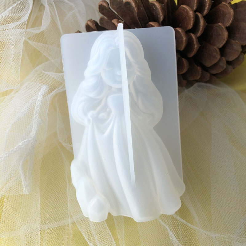 Soap Making Ins - 3D น่ารักเจ้าหญิงซิลิโคนเทียนแม่พิมพ์ Angel สาวสบู่เรซิ่นพลาสเตอร์ทําแม่พิมพ์ DIY มนุษย์ช็อกโกแลตเบเกอรี่เครื่องมือตกแต่งบ้านของขวัญ